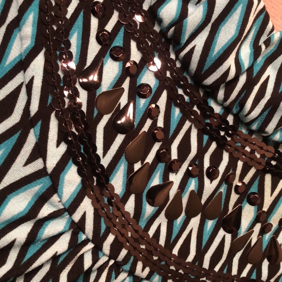 Eye catching 1x blue and black diamond print tank - Picture 3 of 9